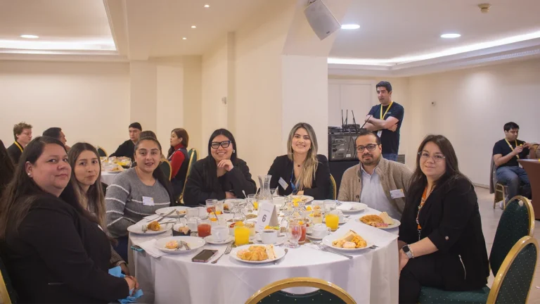 Presentes en el Café con GeoVictoria: innovación, colaboración y aprendizaje